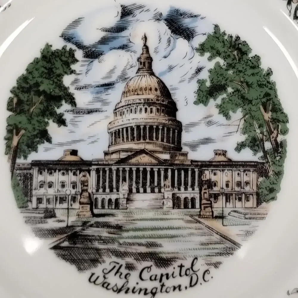Vintage US Capitol Washington DC Souvenir Plate Multi View Landmarks Japan Gold